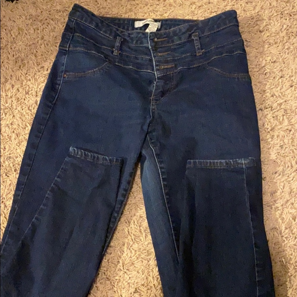 High waisted jeans